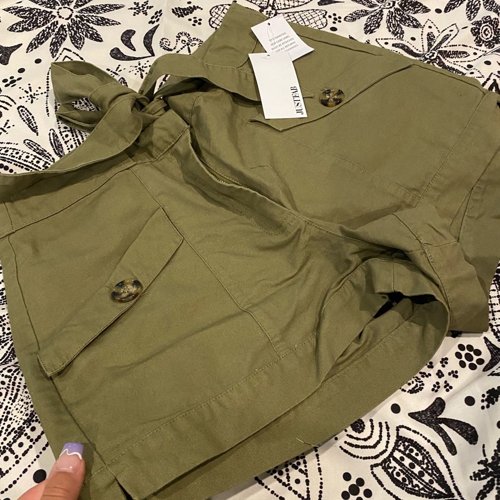 BRAND NEW JUSTFAB SHORTS💙